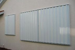 home-accordion-shutters-sarasota-fl